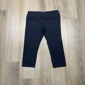 Lululemon Pants Womens 12 Black Wunder Under Crop Capri Leggings Yoga Workout